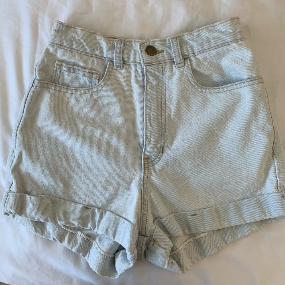 American Apparel Highwaisted Shorts